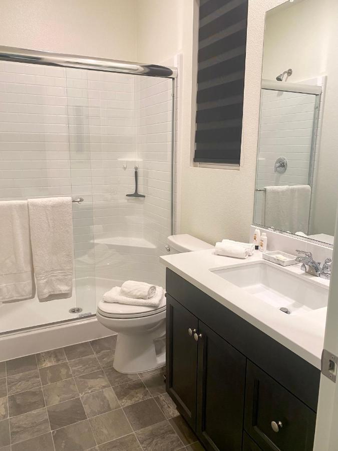 Private Lux Apartment In A New Community Фонтана Экстерьер фото